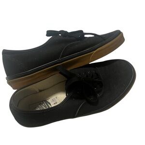 Vans Men's “Authentic Shoe” black w/ Brown sole size 10 men’s